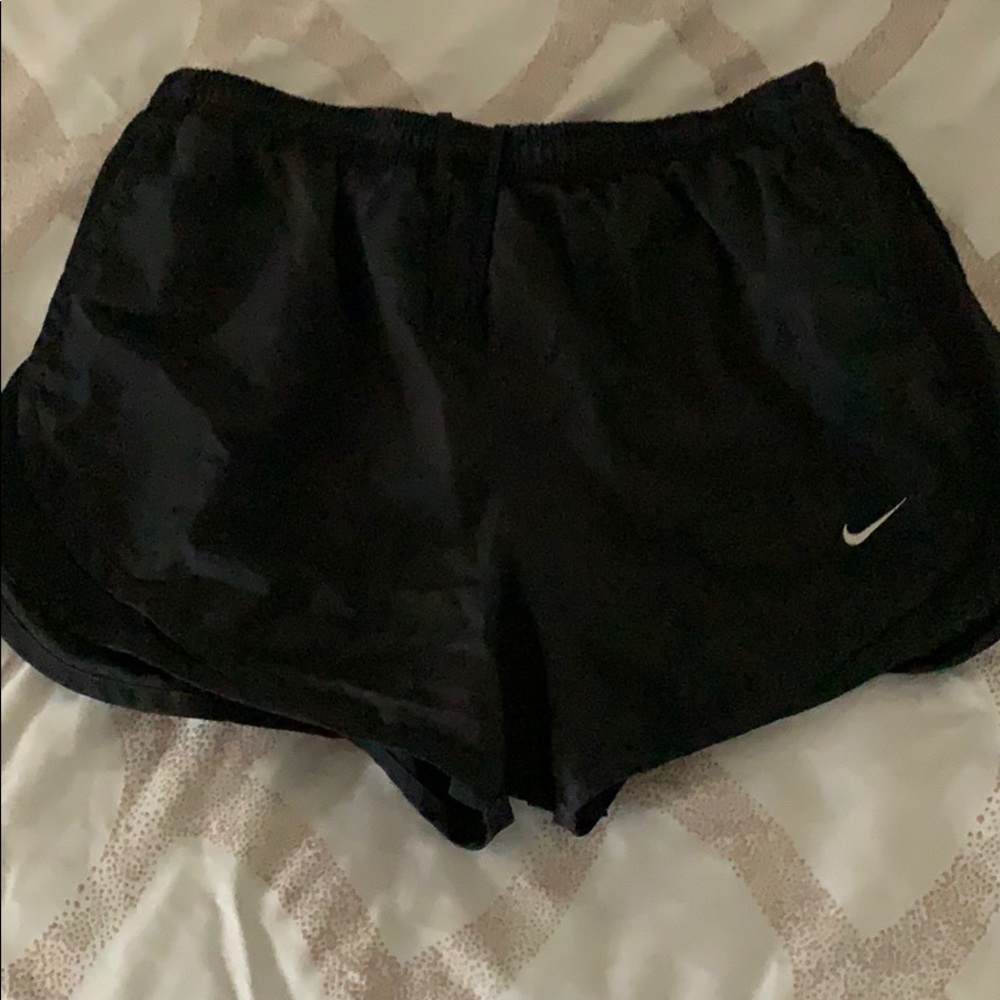 Nike short bundle - Picture 5 of 7